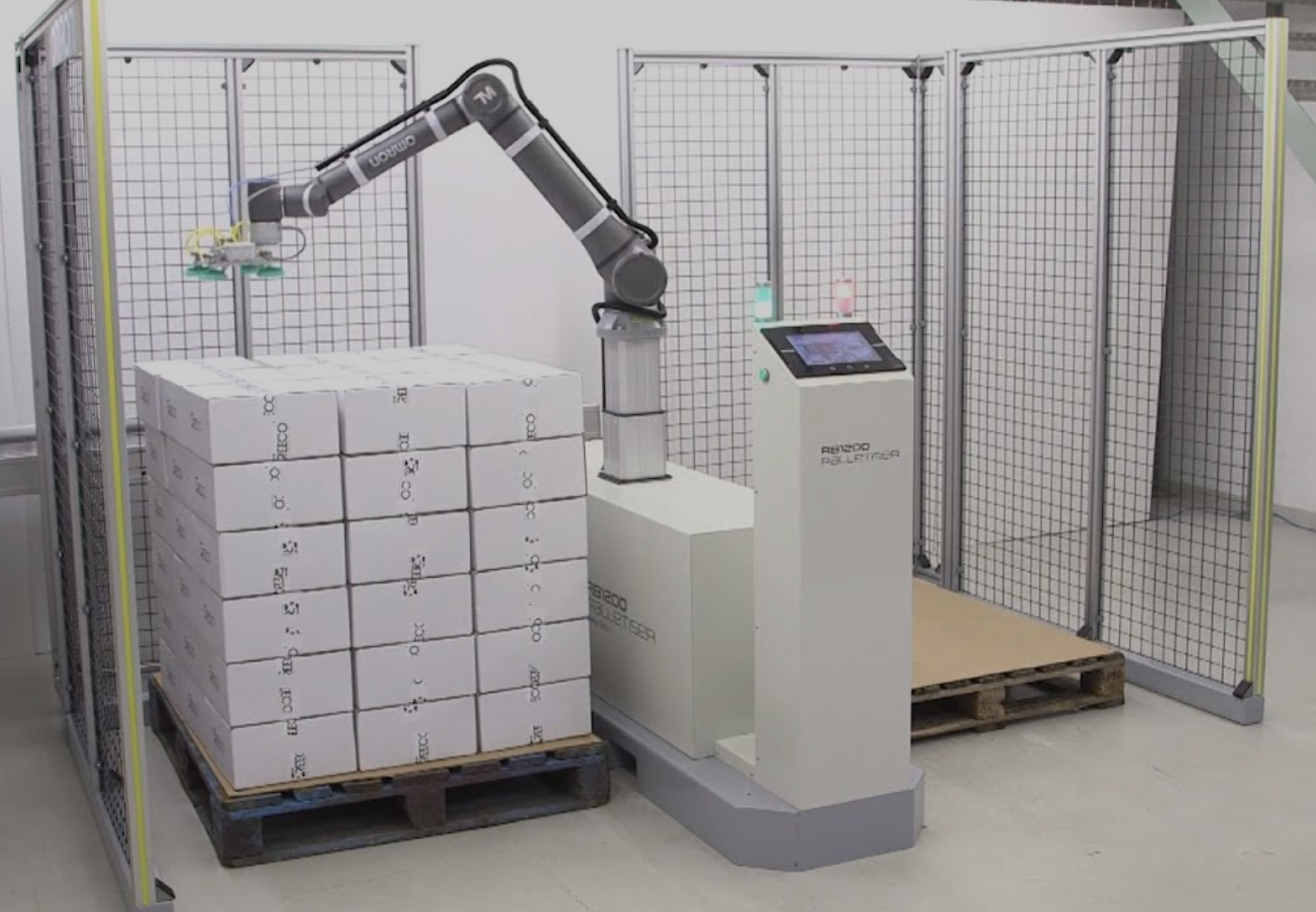 Robot xếp dỡ – Giải pháp tự động hóa khâu đóng gói và logistics